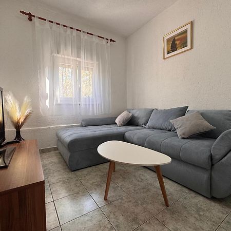 Apartments Fortuna Biograd na Moru Kültér fotó
