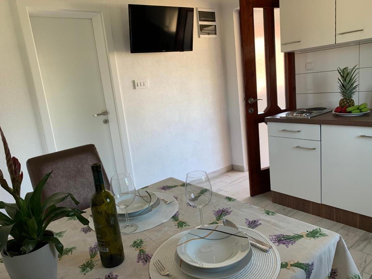 Apartments Fortuna Biograd na Moru Kültér fotó