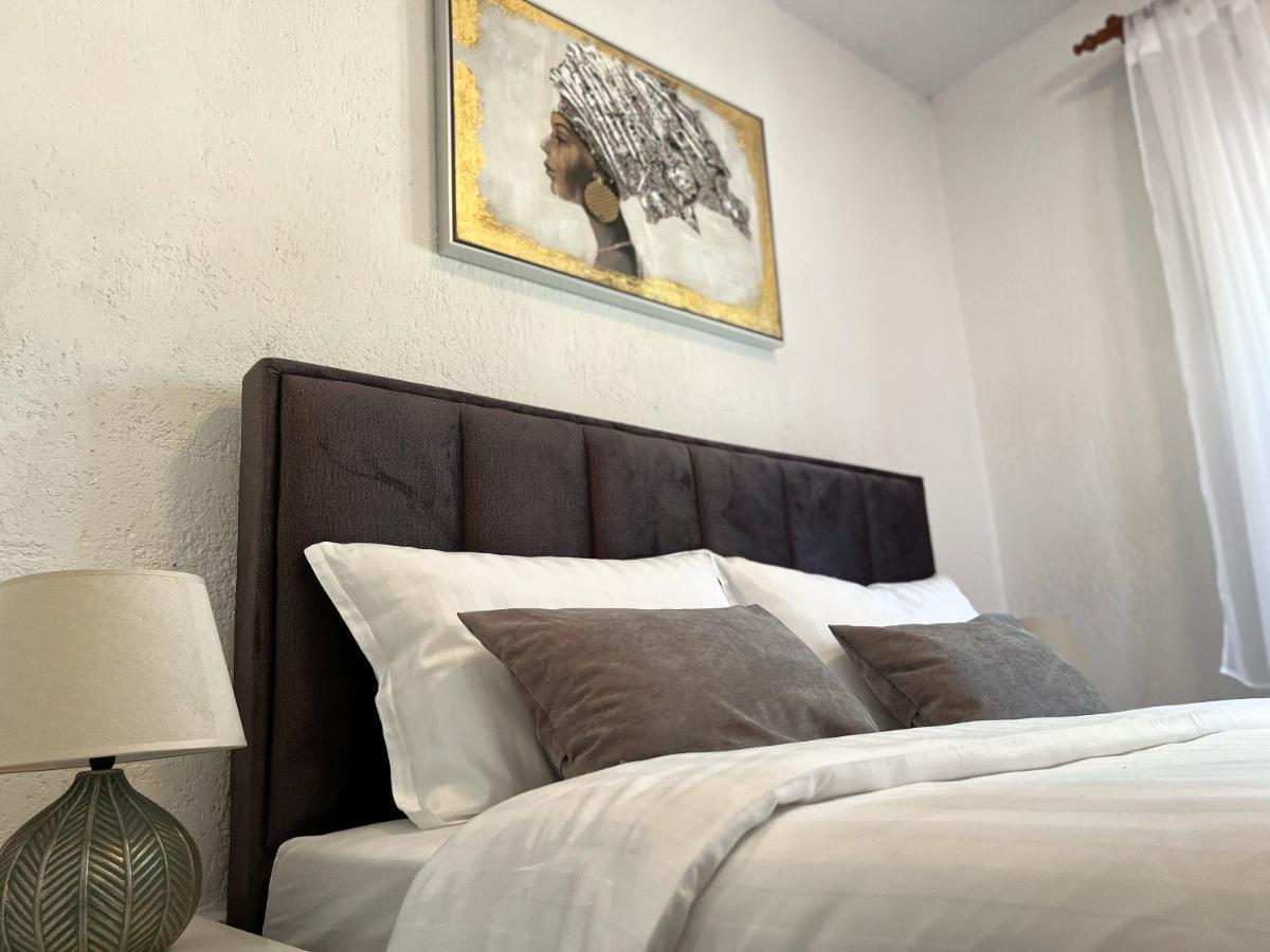 Apartments Fortuna Biograd na Moru Kültér fotó