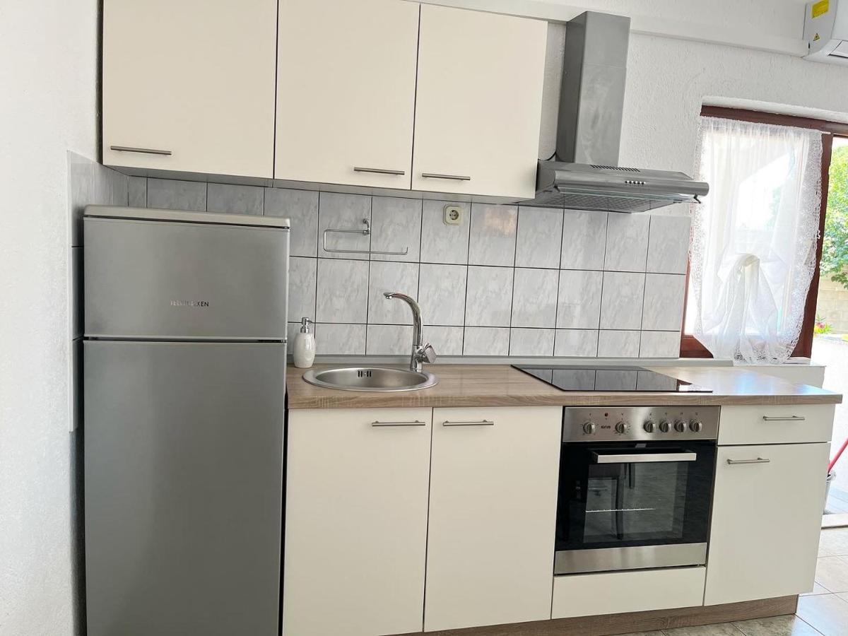 Apartments Fortuna Biograd na Moru Kültér fotó