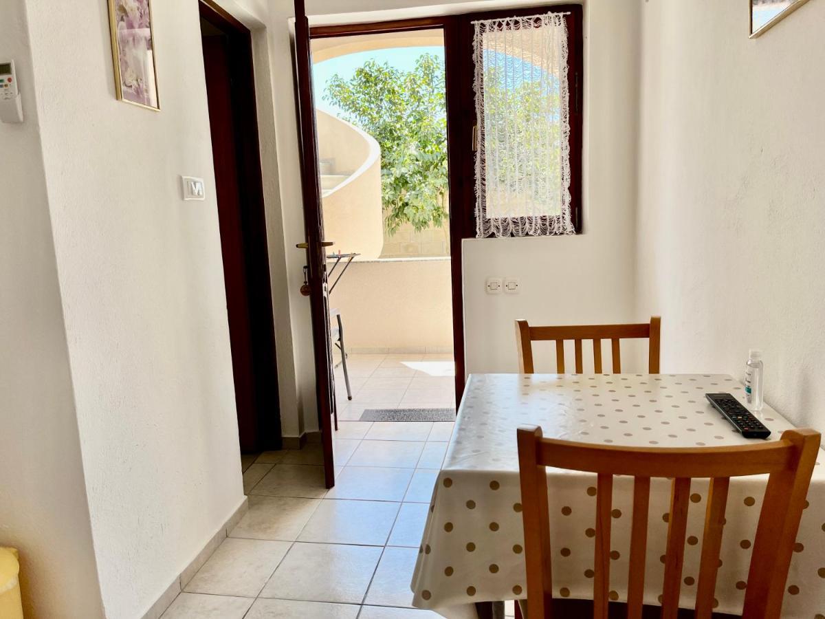 Apartments Fortuna Biograd na Moru Kültér fotó