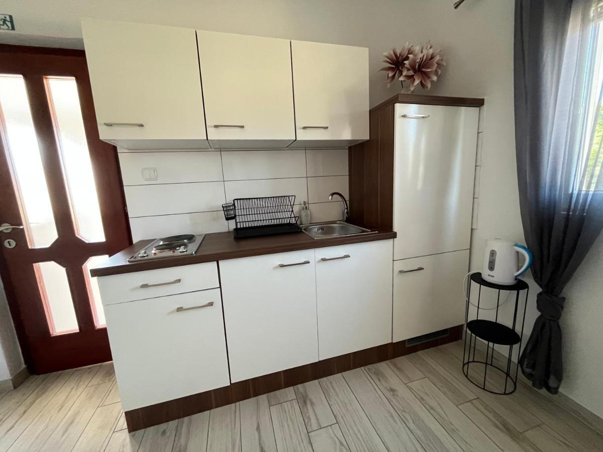 Apartments Fortuna Biograd na Moru Kültér fotó